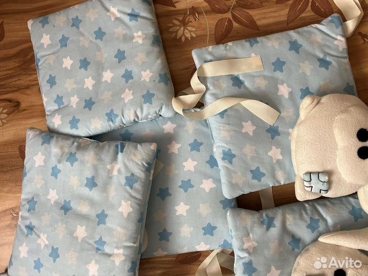 Бортики в детскую кроватку