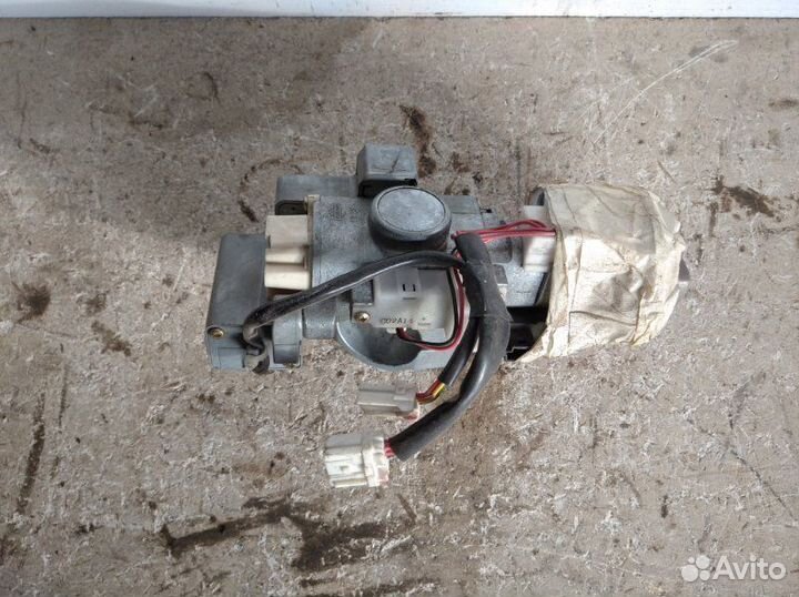 Замок зажигания Nissan Teana J-31 2003-2008