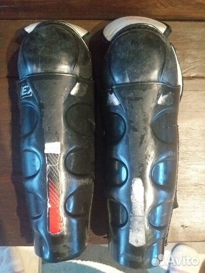 Хоккейные наколенники детские