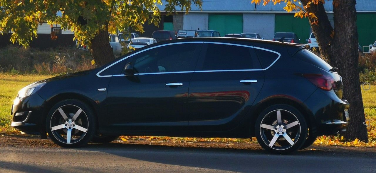 Opel Astra: фото владельца