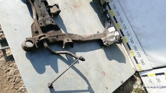 Балка подвески передняя KIA carnival 2 (7AR13LG01)