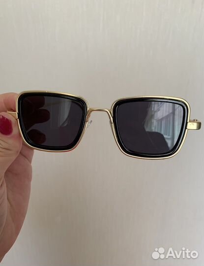 Солнцезащитные очки