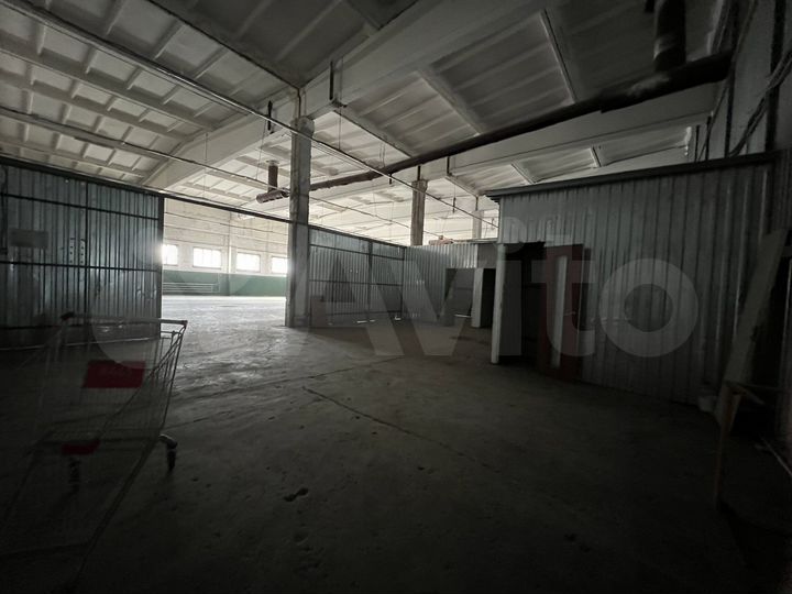 Свободного назначения, 700 м²