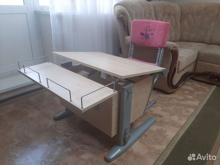 Растущая парта и стул дэми