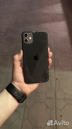 iPhone 11, 64 ГБ