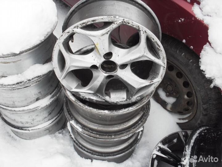 Диск колесный легкосплавный R14 (комплект )