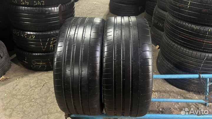 Michelin Pilot Super Sport 245/35 R19 93Y