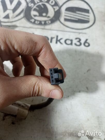 Проводка, коса двери передняя правая VW Passat B6