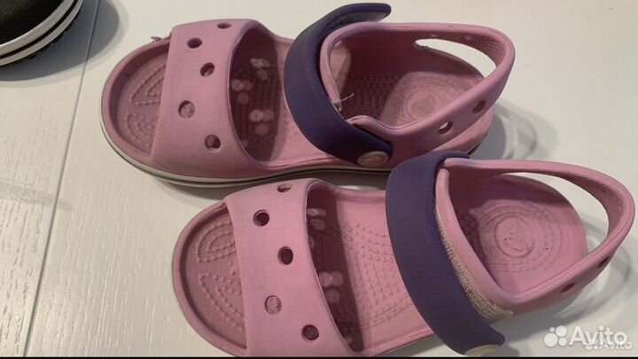 Сандалии для девочки crocs c7