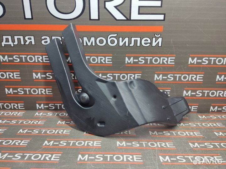 Воздуховод печки передний левый Bmw 5-Series E60