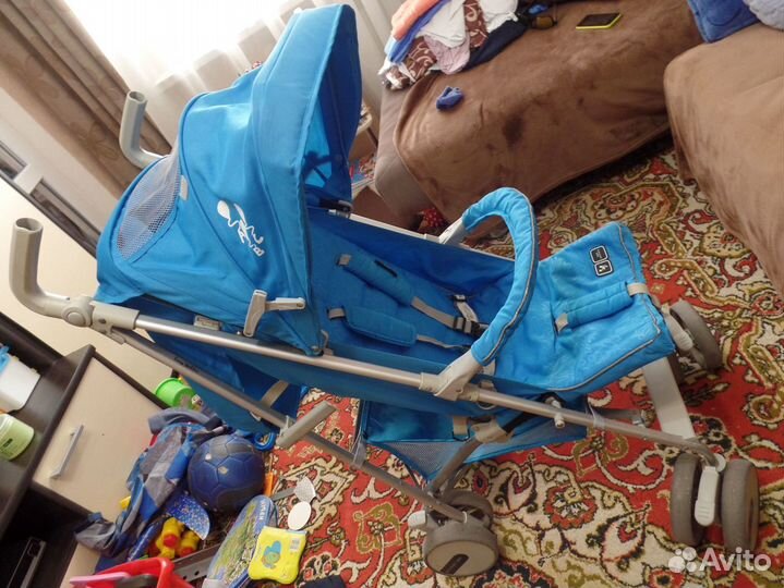 Прогулочная коляска