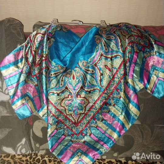 Платок шёлк искусственный