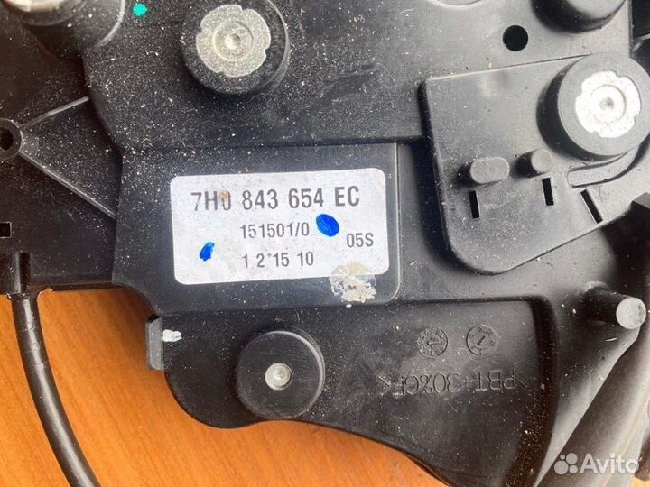 Замок сдвижной двери Vw Transporter T5 caab 2011