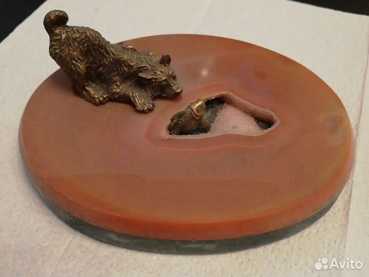 Бронзовая скульптура на Агате