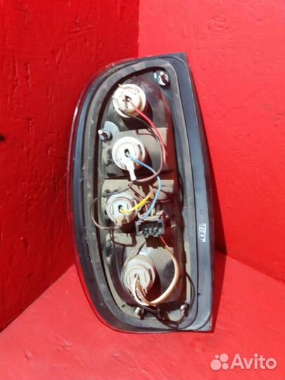 Фонарь правый Ваз 2123 Шевроле 2002-2009 дефект