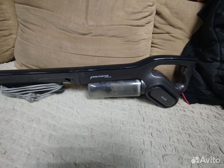 Пылесос вертикальный Deerma