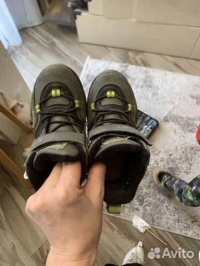 Кроссовски на мальчика 28 размер