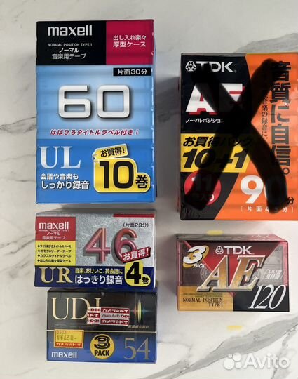 Неиспользованные компакт-кассеты