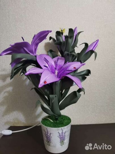 Светильник Лилия