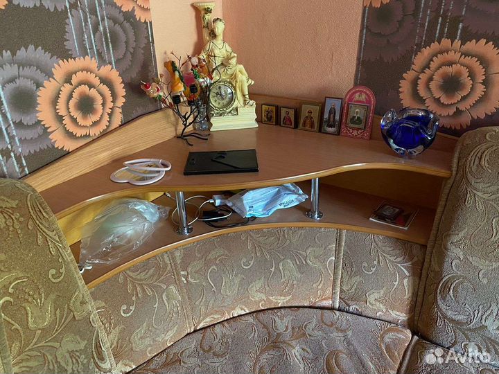 Угловой диван