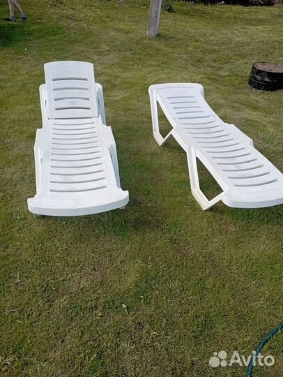 Продам шезлонг