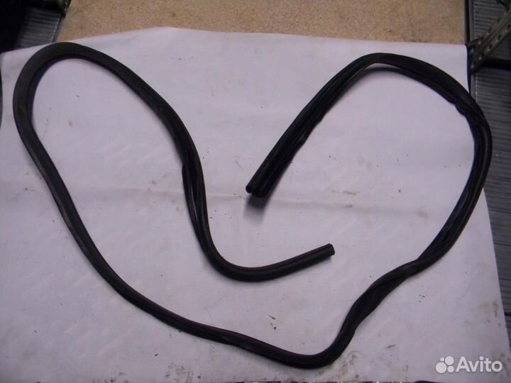 Уплотнитель (внутри) Focus II 2008-2011