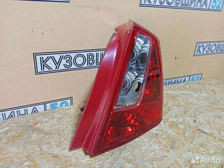 Фонарь правый Chevrolet Lacetti (04-13г) седан