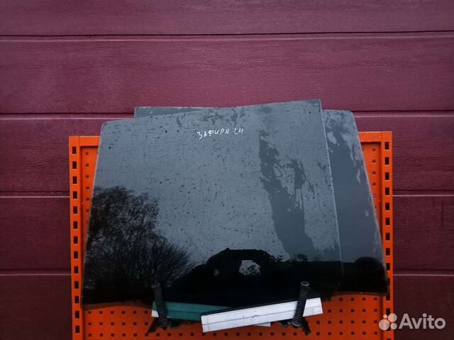 Стекло двери Opel zafira a