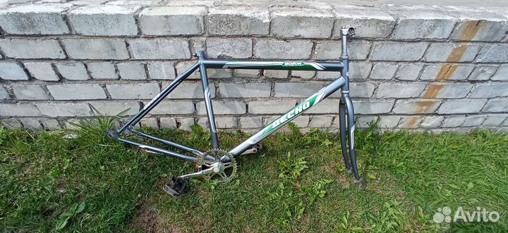 Рама десна вояж