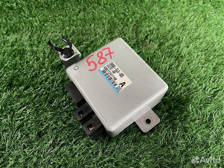 Блок управления рулевой рейкой Honda Airwave GJ1