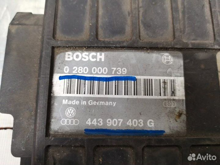 Блок управления двигателем Volkswagen Passat B3