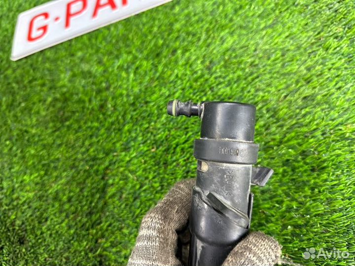 Форсунка омывателя фар Bmw 7 E66 N62B48 2005