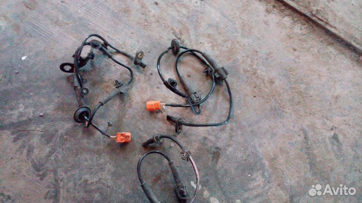 Датчик ABS для хонда фит передний левый и правый