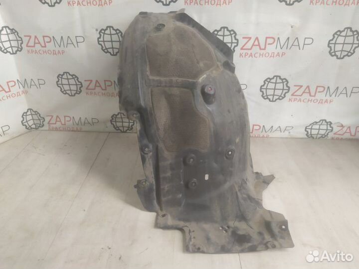 Подкрылок передний левый BMW 7ErG11 51717340201