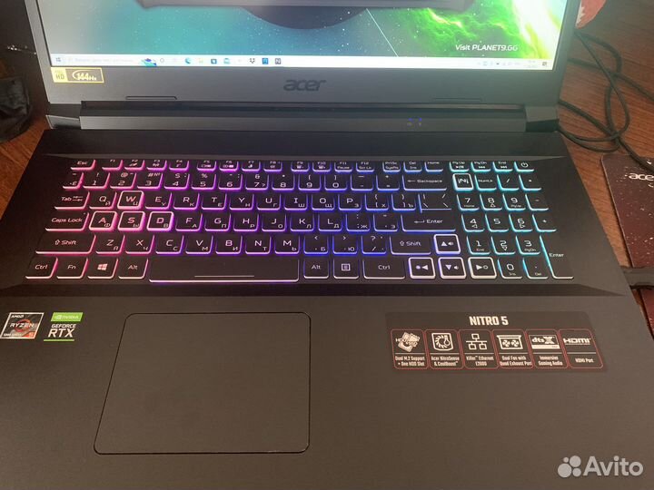 Acer nitro 5 17.3/rtx 3060/R5 5600h/8G/512/ssd