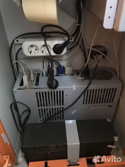 Продаю стационарный терминал приёма платежей Б/У в