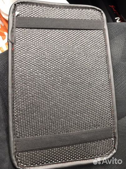 Чехол на подлокотник авто