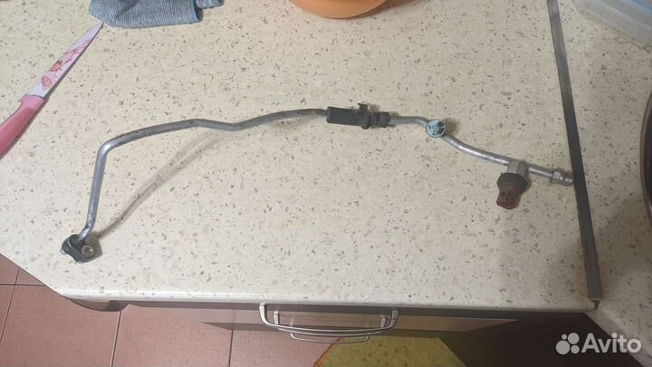 Трубка кон. с дат. и заправочным кл. Ланцер 9