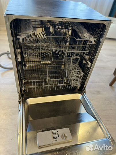Посудомоечная машина smeg