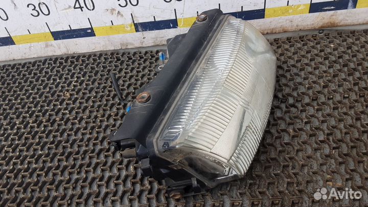 Фара Volkswagen Passat 5/B5+ (1996-2005)