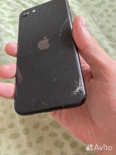 iPhone SE (2020), 128 ГБ