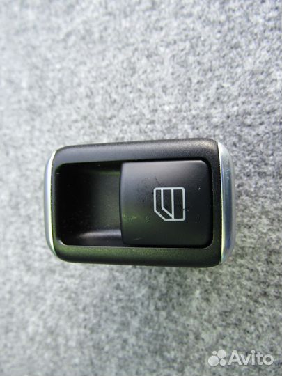 Кнопка стеклоподъемника Mercedes A2929054800