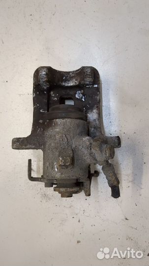 Суппорт Audi A4 (B5), 1992