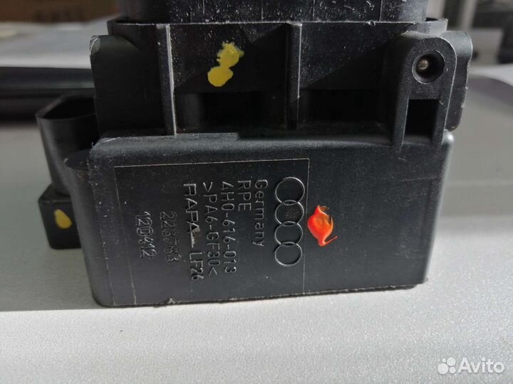 Блок клапанов пневмы Audi A6 Allroad / A7/ A8