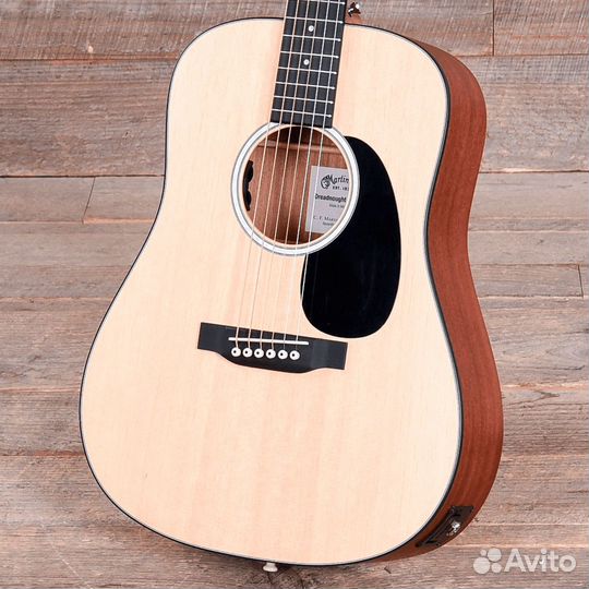 Электроакустическая гитара Martin DJr-10E