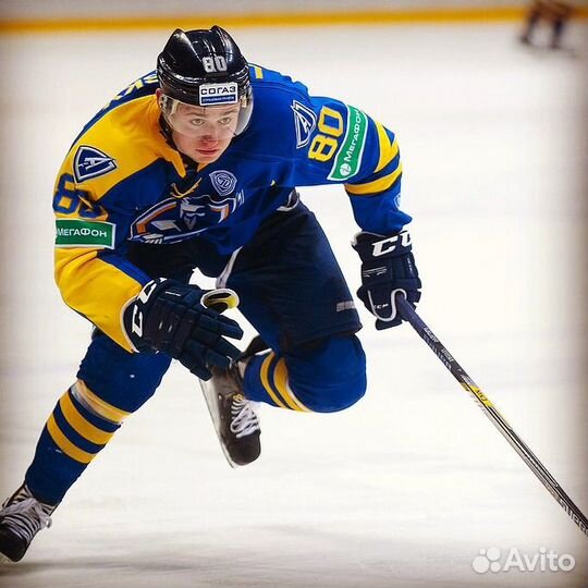 Тренер по хоккею