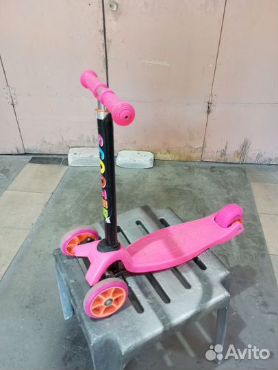 Самокат детский трехколесный бу
