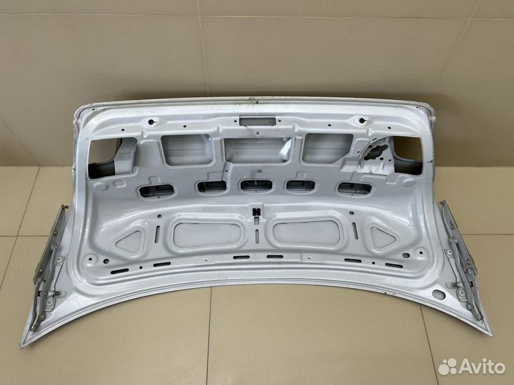 Крышка багажника BMW 3 E46 Седан