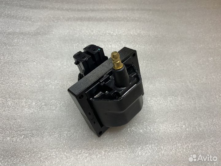 Катушка зажигания Chevrolet GMC Pontiac 80-90х