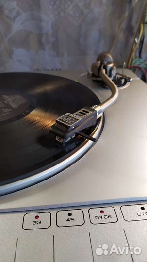 Проигрыватель винила Орфей 101